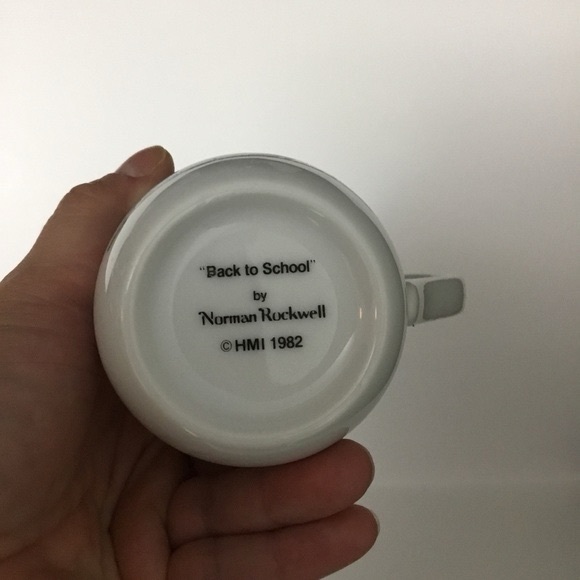 Norman Rockwell Porcelain Cup Mug - Picture 4 of 6